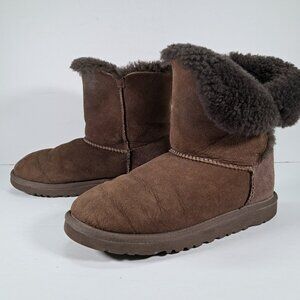 UGG Bailey Button Boots Women 6 Chocolate Sheepskin Leather Outdoor 5991